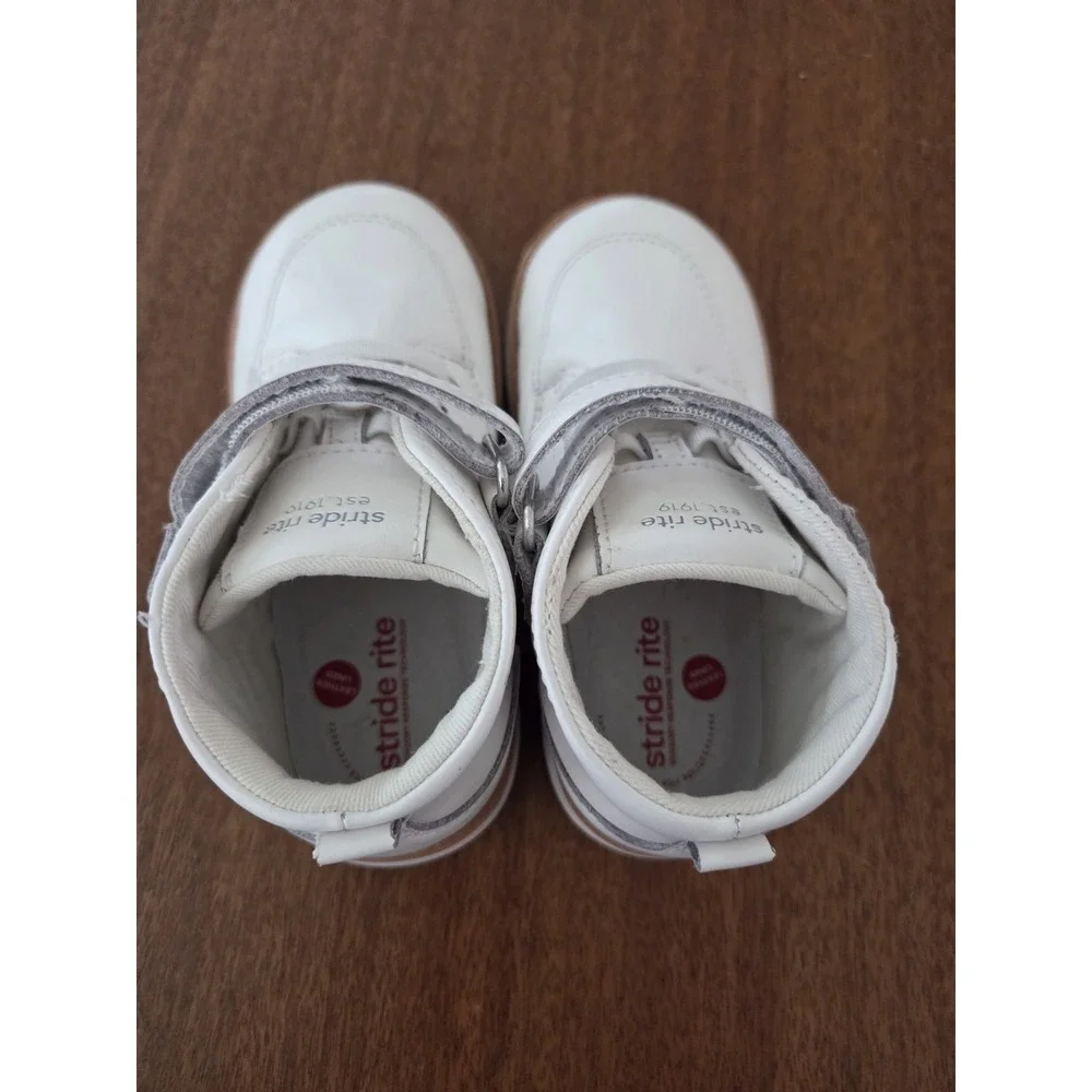 Stride Rite Srt Quinn Boys 8w Sneaker Booties White Learning To Walk Easter